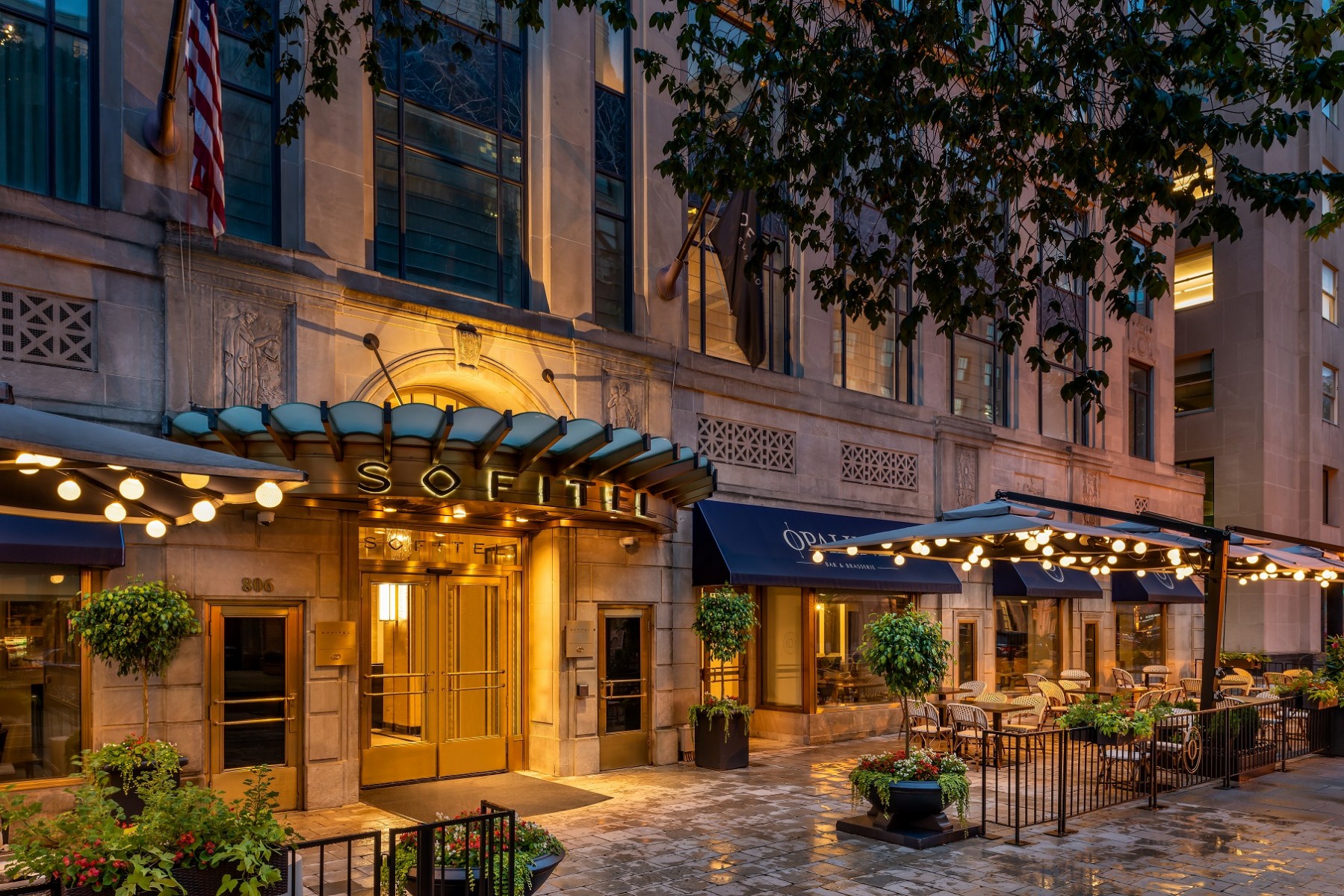 Photo of the hotel Sofitel Washington DC Lafayette Square: Sofitel opaline restaurant terrace night
